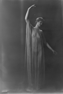Miss Hines, 1919 Aug. 19. Creator: Arnold Genthe.