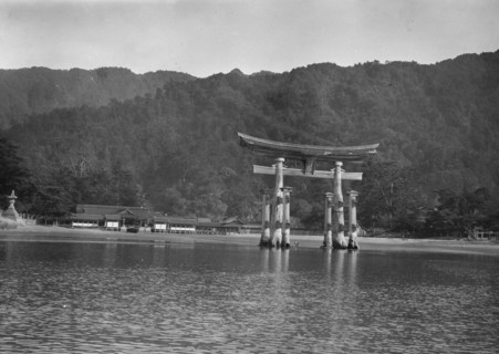 Itsukushima Shinto Shrine, Japan, 1908. Creator: Arnold Genthe.