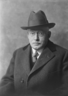 Mr. H.V. Jones, portrait photograph, 1918 Mar. 16. Creator: Arnold Genthe.