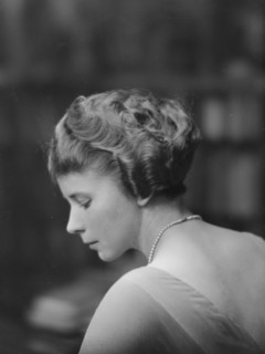 Miss M. Kelsey, portrait photograph, 1917 Dec. 6. Creator: Arnold Genthe.