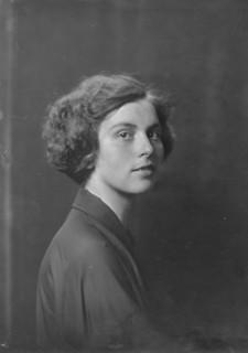 Mrs. John A. Logan, portrait photograph, 1918 Aug. 14. Creator: Arnold Genthe.