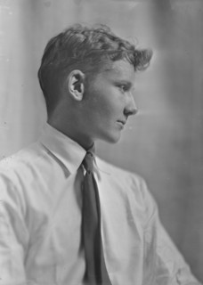 Robin MacKaye, portrait photograph, 1918 Sept. 12. Creator: Arnold Genthe.