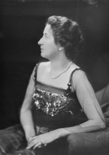 Mrs. J. Rittenhouse, portrait photograph, 1919 Apr. 11. Creator: Arnold Genthe.