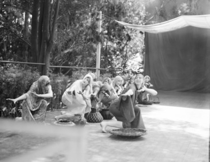 Ruth St. Denis dancers, between 1910 and 1935. Creator: Arnold Genthe.