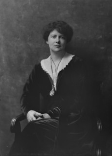 Mrs. H.W. Sage, portrait photograph, 1918 Jan. 12. Creator: Arnold Genthe.