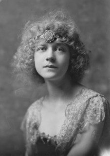 Miss Beatrice Linda Swanson, portrait photograph, 1918 Mar. 27. Creator: Arnold Genthe.