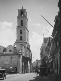 Travel views of Cuba and Guatemala, between 1899 and 1926. Creator: Arnold Genthe.
