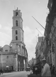 Travel views of Cuba and Guatemala, between 1899 and 1926. Creator: Arnold Genthe.