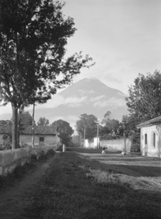 Travel views of Cuba and Guatemala, between 1899 and 1926. Creator: Arnold Genthe.