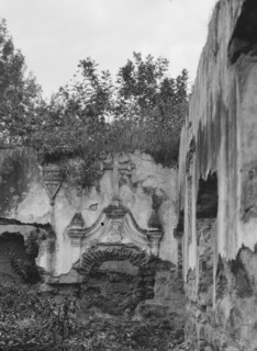 Travel views of Cuba and Guatemala, between 1899 and 1926. Creator: Arnold Genthe.