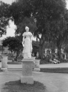Travel views of Cuba and Guatemala, between 1899 and 1926. Creator: Arnold Genthe.