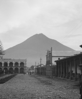 Travel views of Cuba and Guatemala, between 1899 and 1926. Creator: Arnold Genthe.