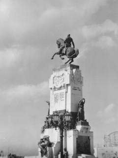 Travel views of Cuba and Guatemala, between 1899 and 1926. Creator: Arnold Genthe.