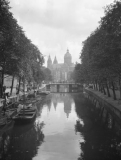 Travel views of Europe, between 1904 and 1938. Creator: Arnold Genthe.