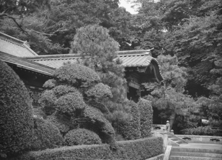 Travel views of Japan and Korea, 1908. Creator: Arnold Genthe.