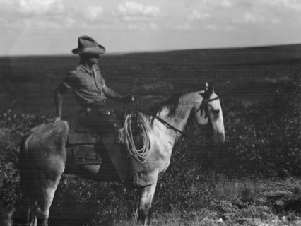 Travel views of the American Southwest, between 1899 and 1928. Creator: Arnold Genthe.