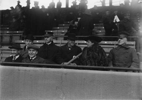 Marine Corps, U.S.N. Machine Gun Unit Demonstration at Ball Park - Daniels And Gen. Barnett, 1917. Creator: Harris & Ewing.
