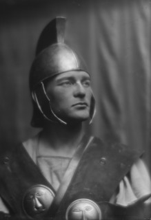 Kauser, Ben J., portrait photograph, 1912 Nov. 26. Creator: Arnold Genthe.