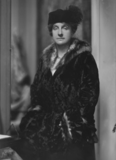Platt, Charles, Mrs., portrait photograph, 1915. Creator: Arnold Genthe.