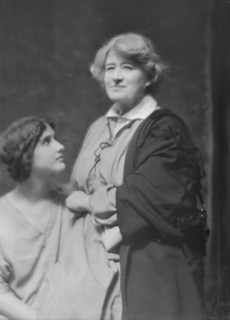 Terry, Ellen, Miss, and Anna Duncan, portrait photograph, 1915. Creator: Arnold Genthe.