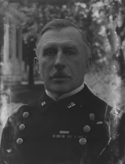 Wood, Leonard M., Major General, portrait photograph, 1916. Creator: Arnold Genthe.