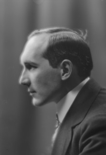 Van Radivan, Casmiez, Dr., portrait photograph, 1915. Creator: Arnold Genthe.