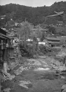 Travel views of Japan and Korea, 1908. Creator: Arnold Genthe.