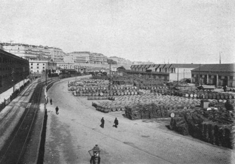 ''Les quais d'Alger; Afrique du nord', 1914. Creator: Charles Chusseau-Flaviens.