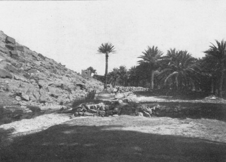 ''L'Oued Zousfana pres de Taghit; Afrique du nord', 1914. Creator: Unknown.