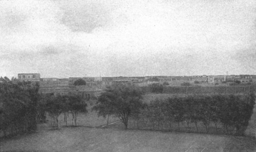 ''Une tempete de sable s'avancant sur Khartoum; Le Nord-Est Africain', 1914. Creator: Unknown.