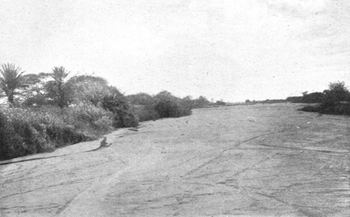 ''L'Umaruru en temps de secheresse; Afrique Australe', 1914. Creator: Unknown.