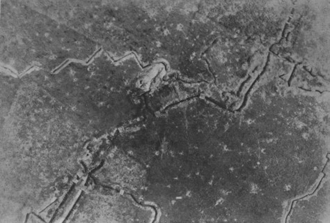 'L'offensive de la Somme; la preparation d'une bataille: L'attaque du 1er juillet 1916', 1916. Creator: Unknown.