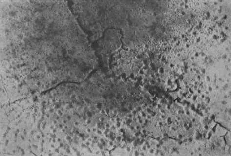 'L'offensive de la Somme: L'attaque du 1er juillet 1916 observee d'un aeroplane', 1916. Creator: Unknown.