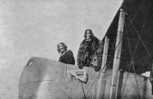 'Le general Sarrail en Aeroplane', 1916. Creator: Unknown.