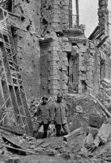 'La Bataille de la Somme; Etat actuel du chateau de la Maisonnette', 1916. Creator: Unknown.