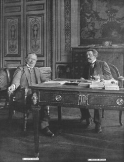 'Les deux Grands Collaborateurs; M Lloyd George et M Aristide Briand', 1916. Creator: Jean Clair-Guyot.
