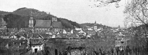 'L'entrée de l'armee Roumaine en Transylvanie; Les anciennes fortifications de Brasso', 1916. Creator: Unknown.