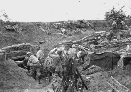 'Derriere la bataille, au Sud de la Somme: avant, pendant et apres une attaque..', 1916. Creator: Unknown.