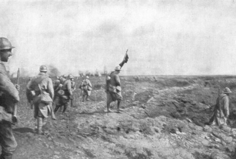 'L'attaque du 4 septembre entre Chilly et Chaulnes; le 4 septembre, 2 h. 10. -- L'attaque..., 1916. Creator: Unknown.