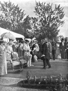 ''Le President de la Republique en Russie; Au Camp de Kransnoie-Selo, 22 juillet', 1914. Creator: Unknown.