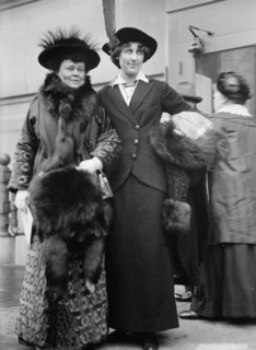 Milholland, Inez, Suffragette - Center, with Mrs. O.H.P. Belmont, 1913. Creator: Harris & Ewing.