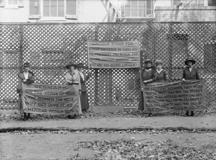 Woman Suffrage - Pickets, 1917. Creator: Harris & Ewing.