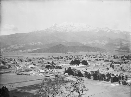 Ixtacchihuatl [sic] from Sacramonte, between 1880 and 1900. Creator: William H. Jackson.
