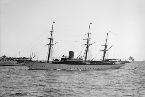 American, America's Cup races, 1901, 1901. Creator: John S Johnston.