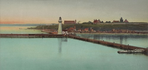 Light house and Fort Ontario, Oswego, ca 1900. Creator: Unknown.