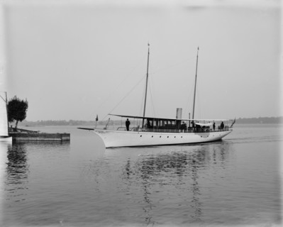 Nina, Calumet Island, St. Lawrence, River, N.Y., The, between 1880 and 1906. Creator: Unknown.