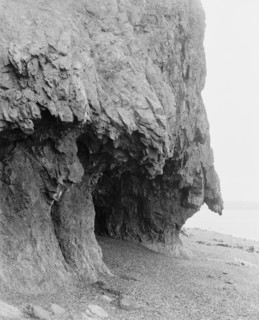 Hanging Rock at the Ovens, Mt. Desert Island, Me., c1901. Creator: Unknown.