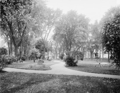 Fayette Park, Syracuse, N.Y., c1904. Creator: Unknown.