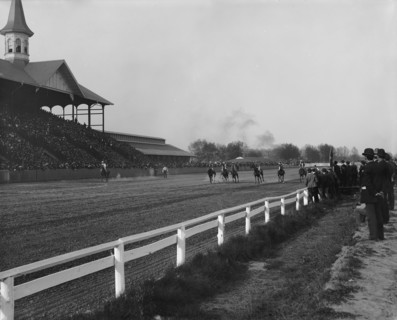 Start, Churchill Downs, Louisville, Ky., The, c1907. Creator: Unknown.