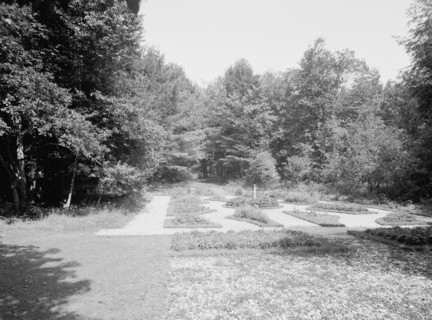 Mrs. Spencer's lady garden, Lenox, Mass., between 1900 and 1920. Creator: Unknown.